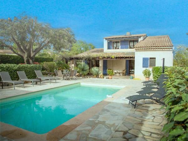 Piscine maison de vacances