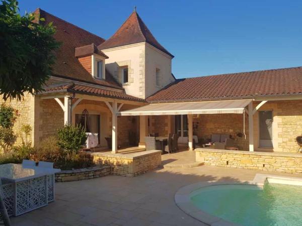 Extérieur maison de vacances [été]