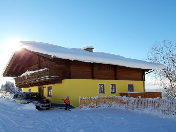 Außenseite Ferienhaus [Winter]