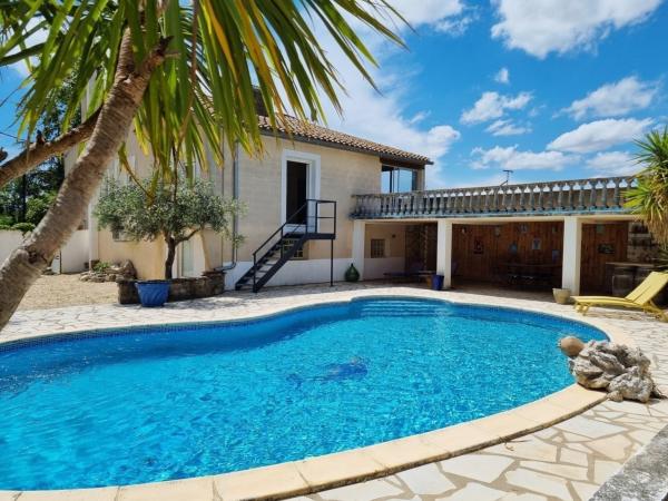 Piscine maison de vacances