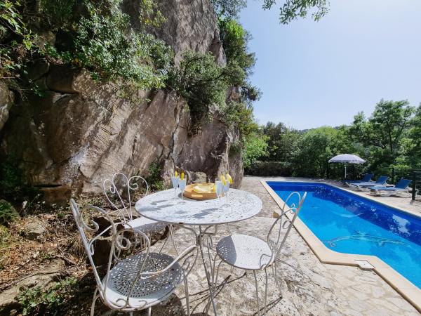 Piscine maison de vacances