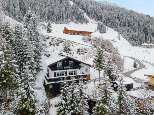 Extérieur maison de vacances [hiver]