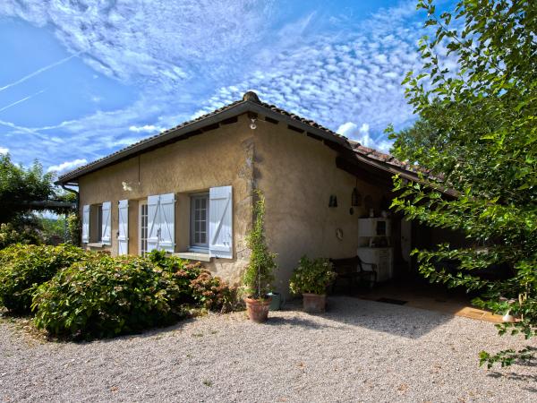 Extérieur maison de vacances [été]