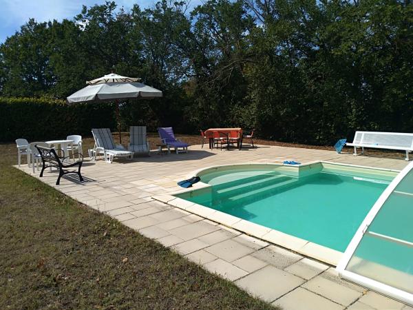 Piscine maison de vacances