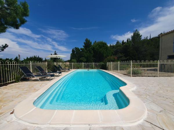 Piscine maison de vacances