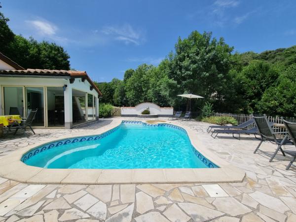 Piscine maison de vacances