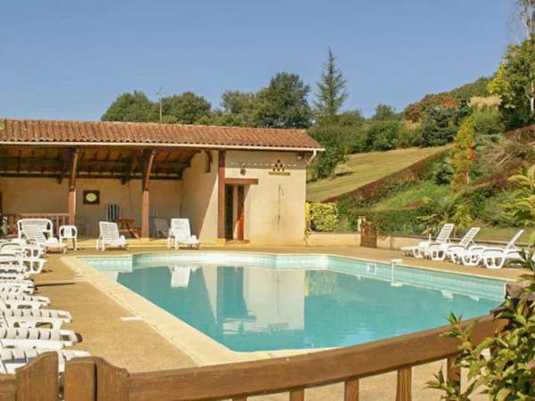 Piscine maison de vacances