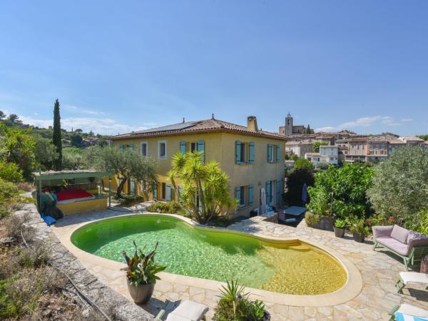 Extérieur maison de vacances [été]