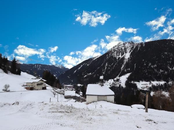 Aussicht vom Ferienhaus [Winter]