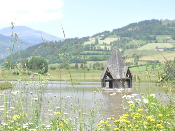 Surroundings [summer] (1-5 km)