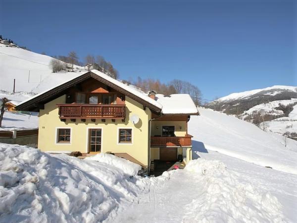 Außenseite Ferienhaus [Winter]