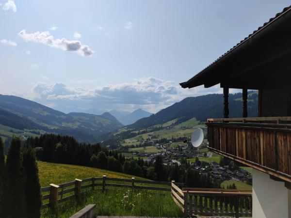 Vue de la maison de vacances [été]