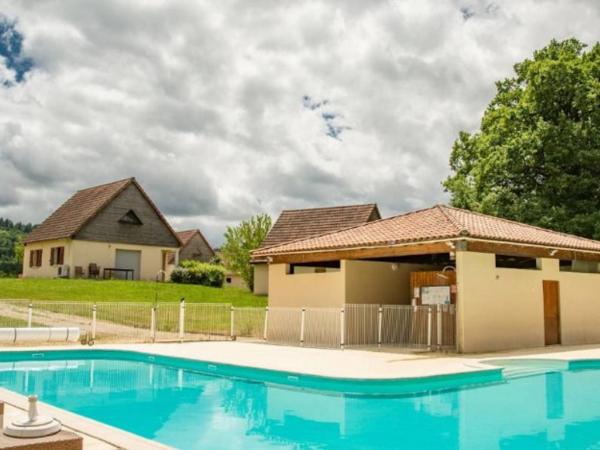 Holiday Home Swimming Pool