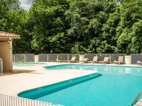 Holiday Home Swimming Pool