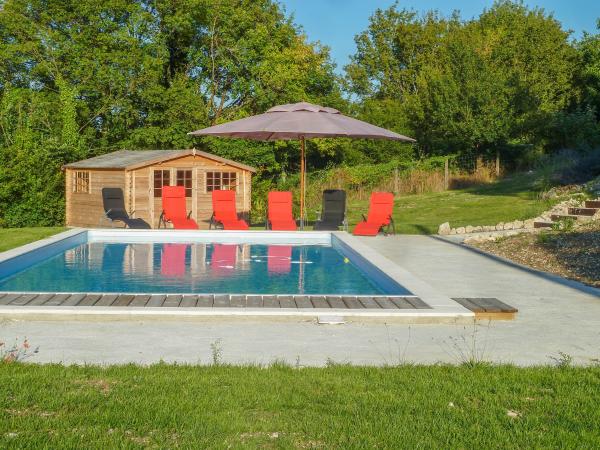 Holiday Home Swimming Pool