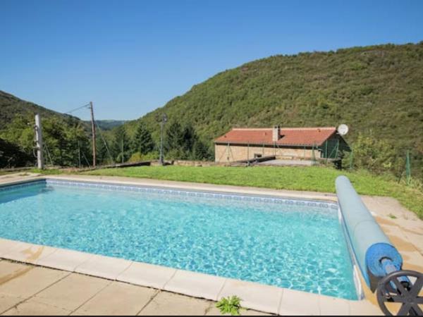 Piscine maison de vacances