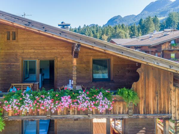 Extérieur maison de vacances [été]