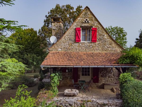 Außenseite Ferienhaus [Sommer]