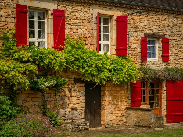 Außenseite Ferienhaus [Sommer]