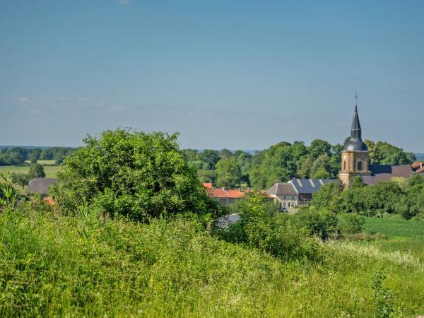 Immediate Surroundings [summer] (<1 km)