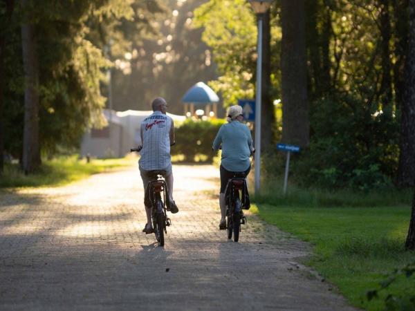 Surroundings [summer] (1-5 km)