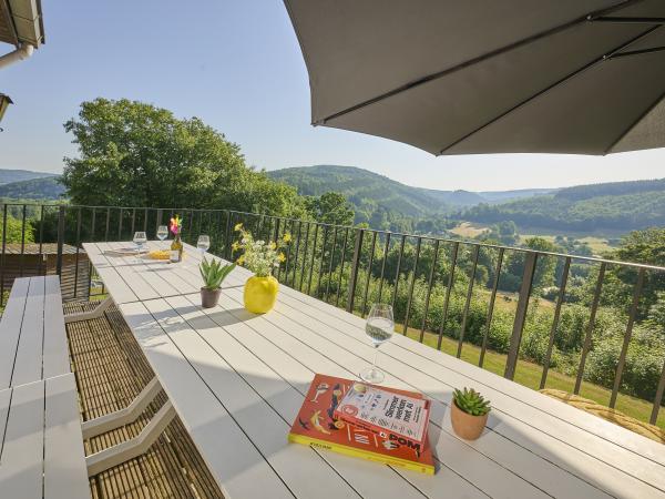 Terrasse / Balkon