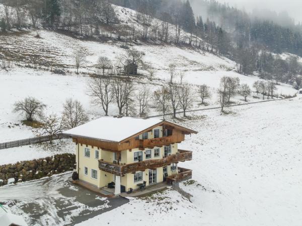 Außenseite Ferienhaus [Winter]