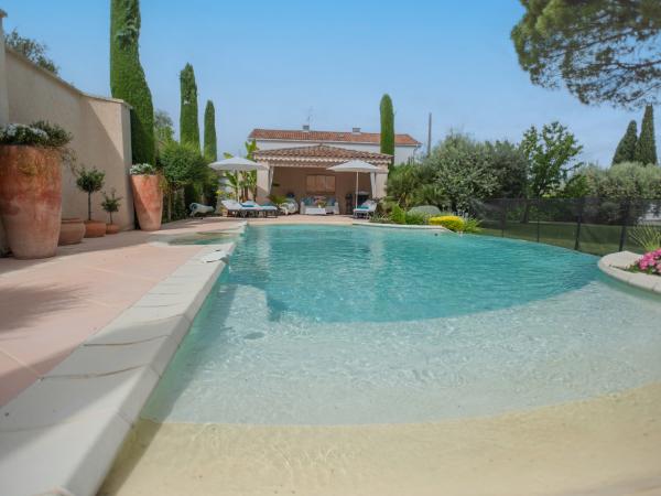 Piscine maison de vacances