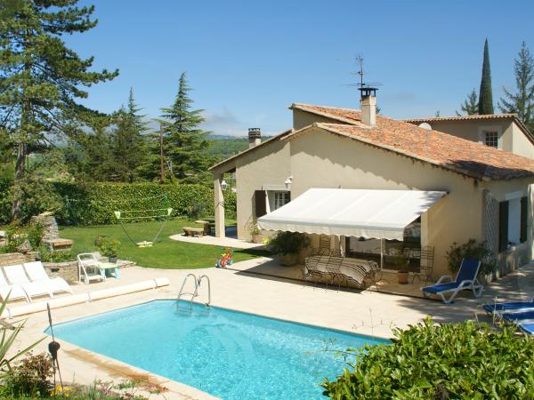 Extérieur maison de vacances [été]