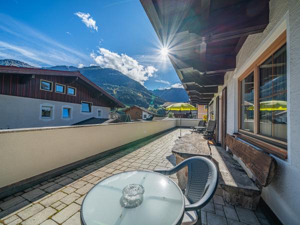 Terrasse / Balkon