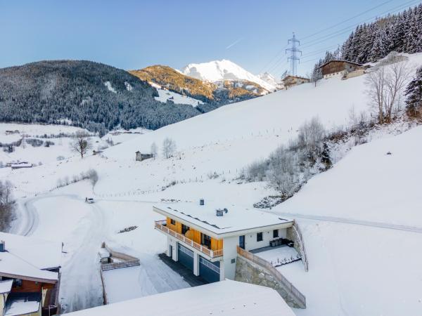 Holiday Home Exterior [winter]