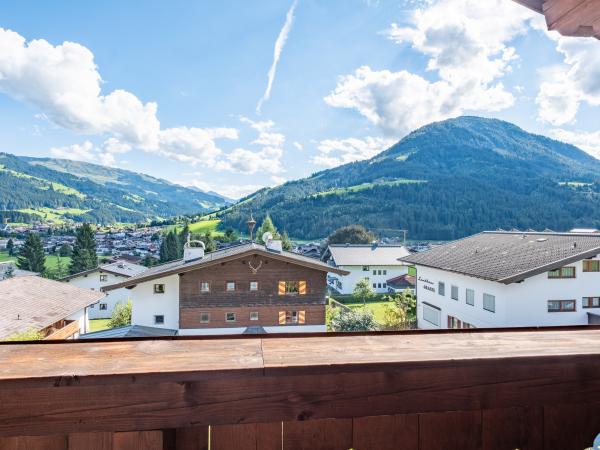 Vue de la maison de vacances [été]