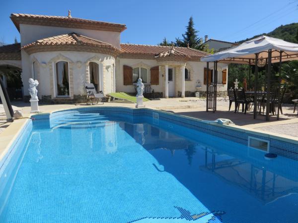 Piscine maison de vacances