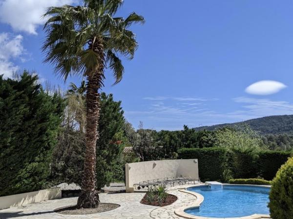 Piscine maison de vacances