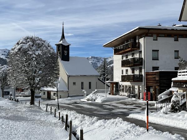 Außenseite Ferienhaus [Winter]