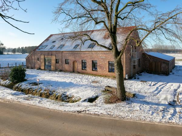 Außenseite Ferienhaus [Winter]