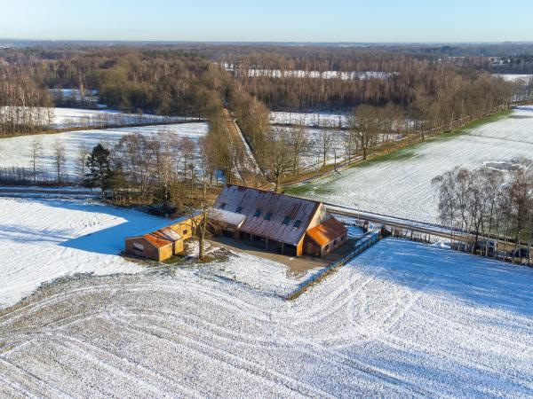 Außenseite Ferienhaus [Winter]