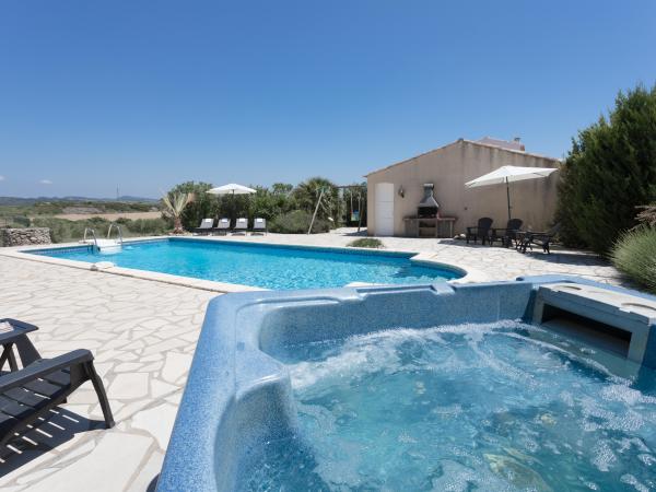 Holiday Home Swimming Pool