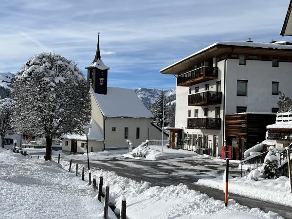 Außenseite Ferienhaus [Winter]