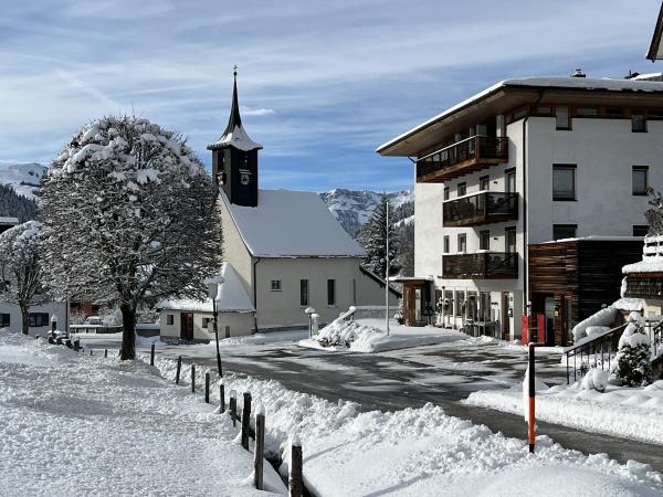 Außenseite Ferienhaus [Winter]