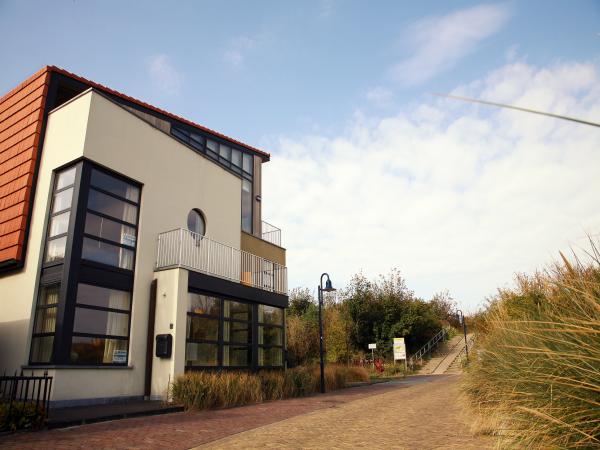 Extérieur maison de vacances [été]