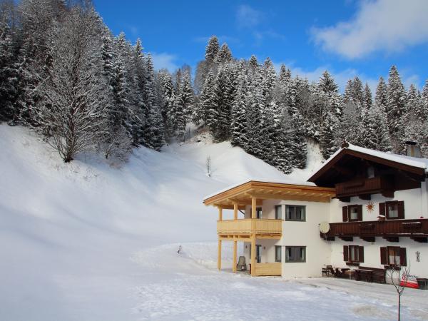 Holiday Home Exterior [winter]