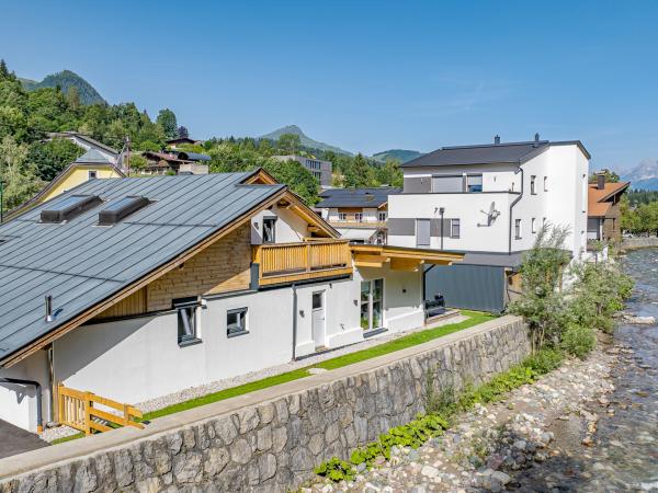 Extérieur maison de vacances [été]