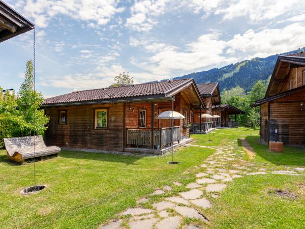 Außenseite Ferienhaus [Sommer]