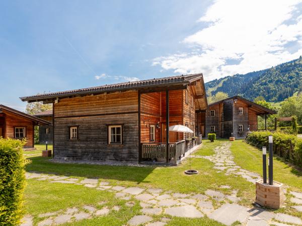 Außenseite Ferienhaus [Sommer]