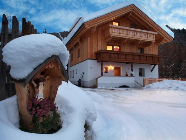 Extérieur maison de vacances [hiver]