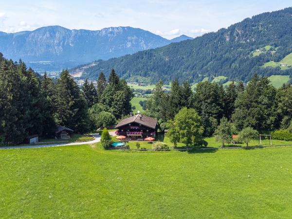 Außenseite Ferienhaus [Sommer]