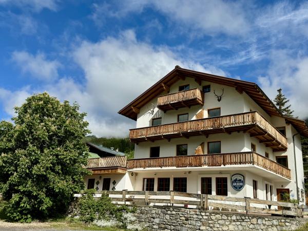 Außenseite Ferienhaus [Sommer]