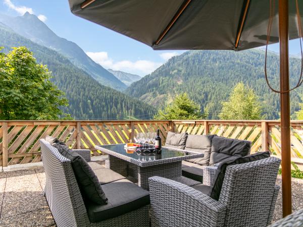 Terrasse / Balkon