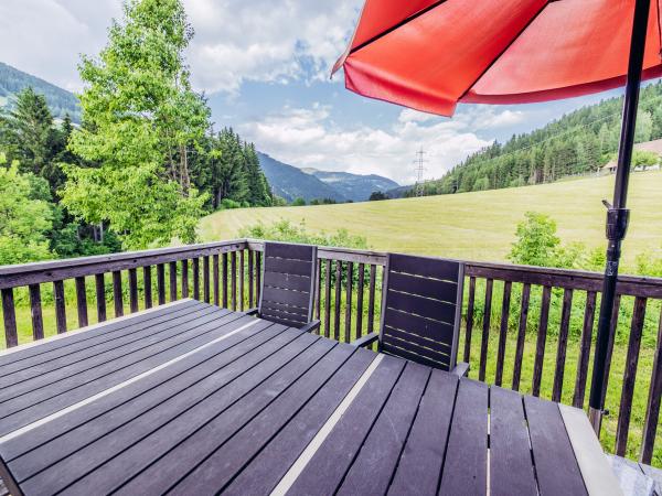 Vue de la maison de vacances [été]